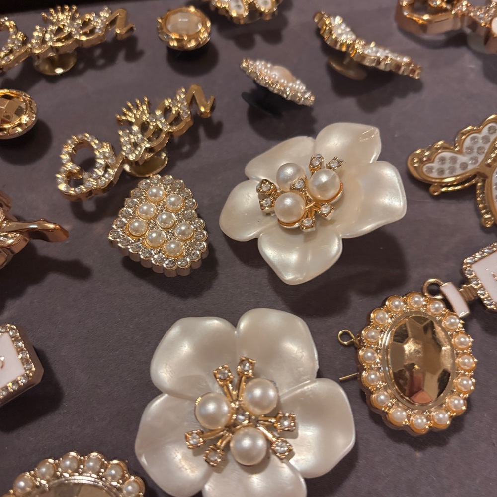 Shoe Charms - Gold, Pearl, Flowers, Hearts - Feminine, Girly, Sparkling, Glam